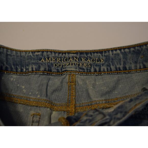 American Eagle Denim Shorts Shortie Chiro hey Floral Design Bleach Size 10 - Picture 3 of 6
